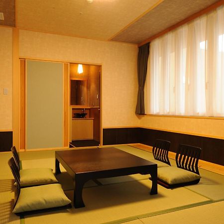 Ooedo Onsen Monogatari Urayasu Mangekyo Hotel ภายนอก รูปภาพ
